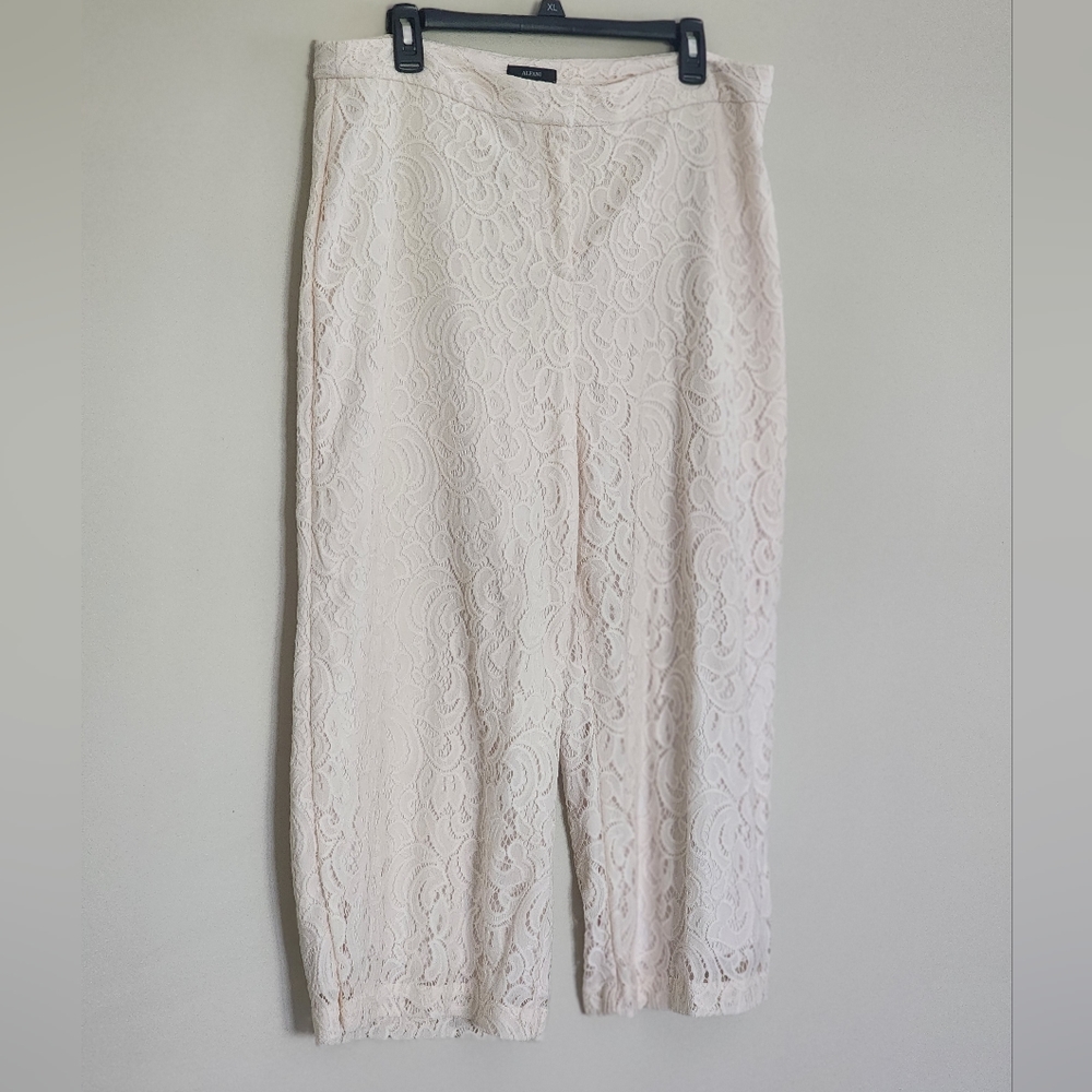 Alfani lace crop wide leg pants